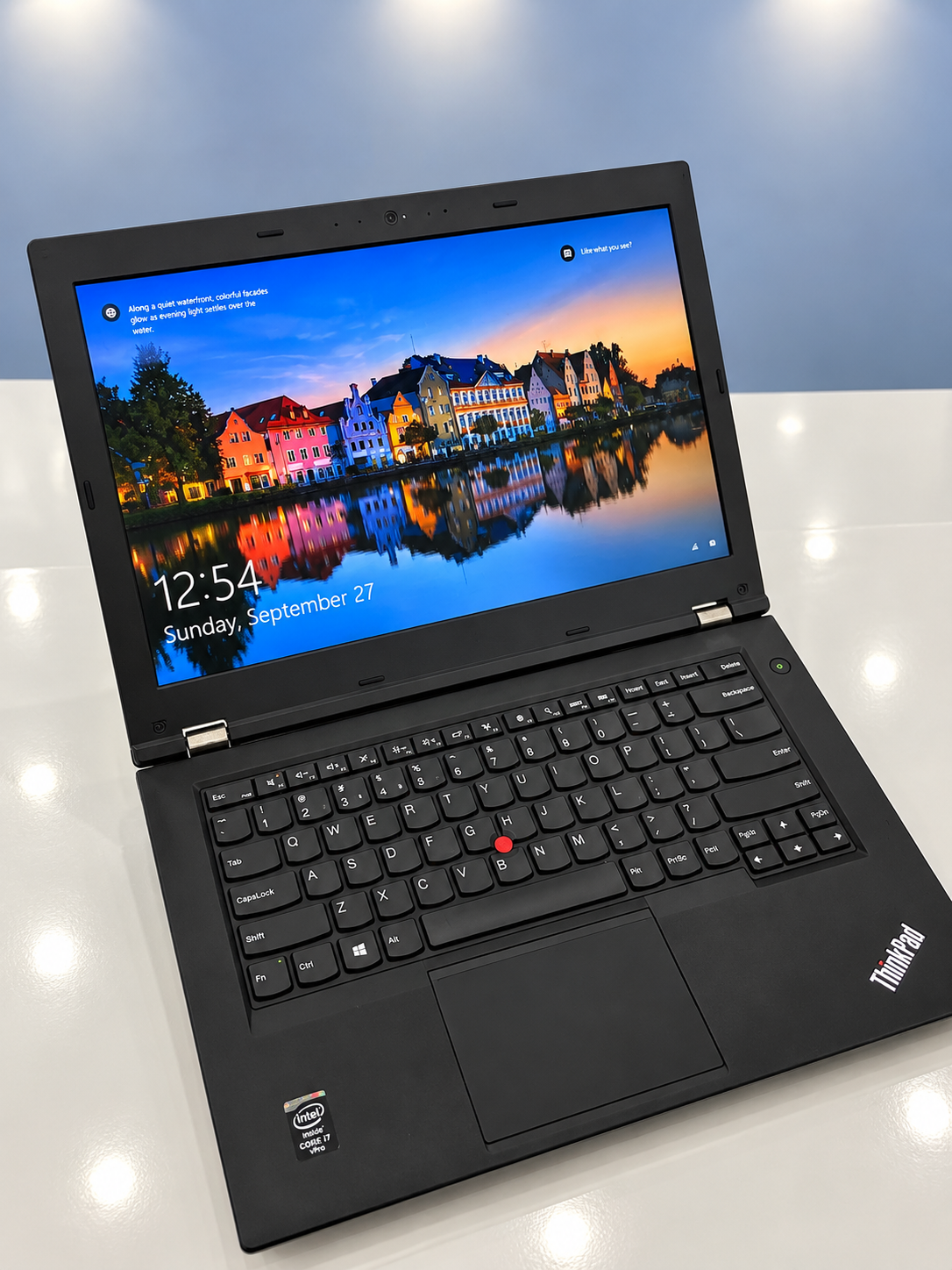 Lenovo ThinkPad Core i7 | 8GB RAM | 256GB SSD | Backlit Keyboard | Premium New Condition Laptop