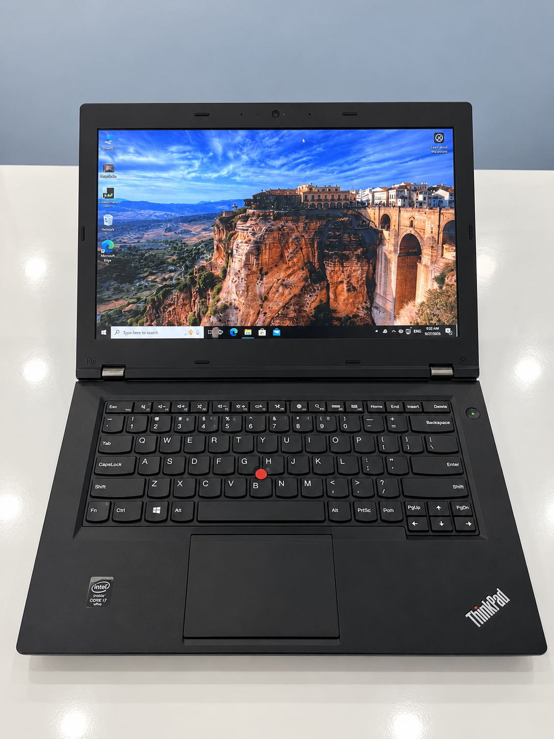 Lenovo ThinkPad Core i7 | 8GB RAM | 256GB SSD | Backlit Keyboard | Premium New Condition Laptop