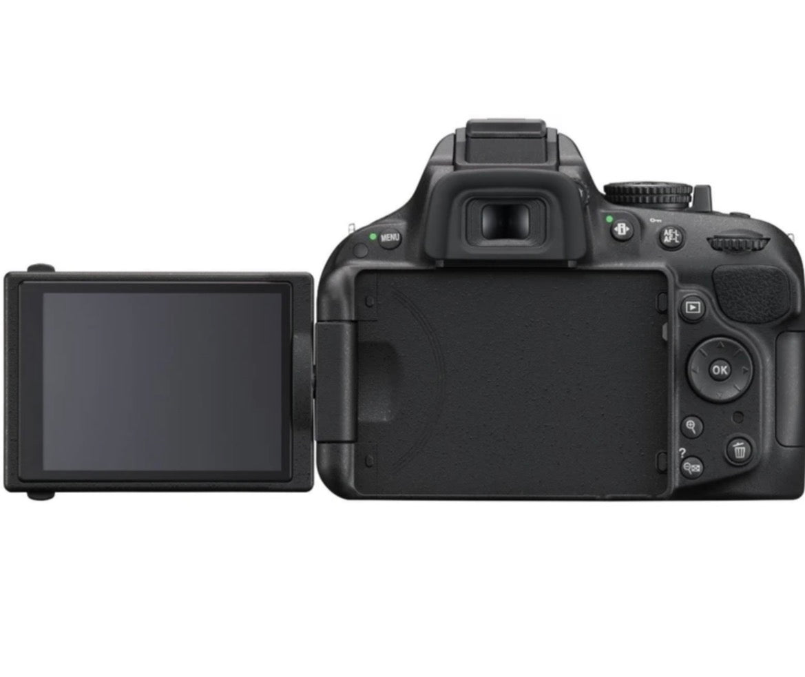 Nikon D5200 DSLR Camera with 18-55mm Lens | Pre-Owned