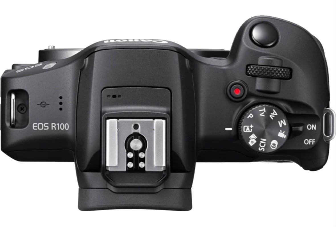 Canon EOS R100 Mirrorless Camera RF-S 18-45mm 1/4.5-6.3 IS STM