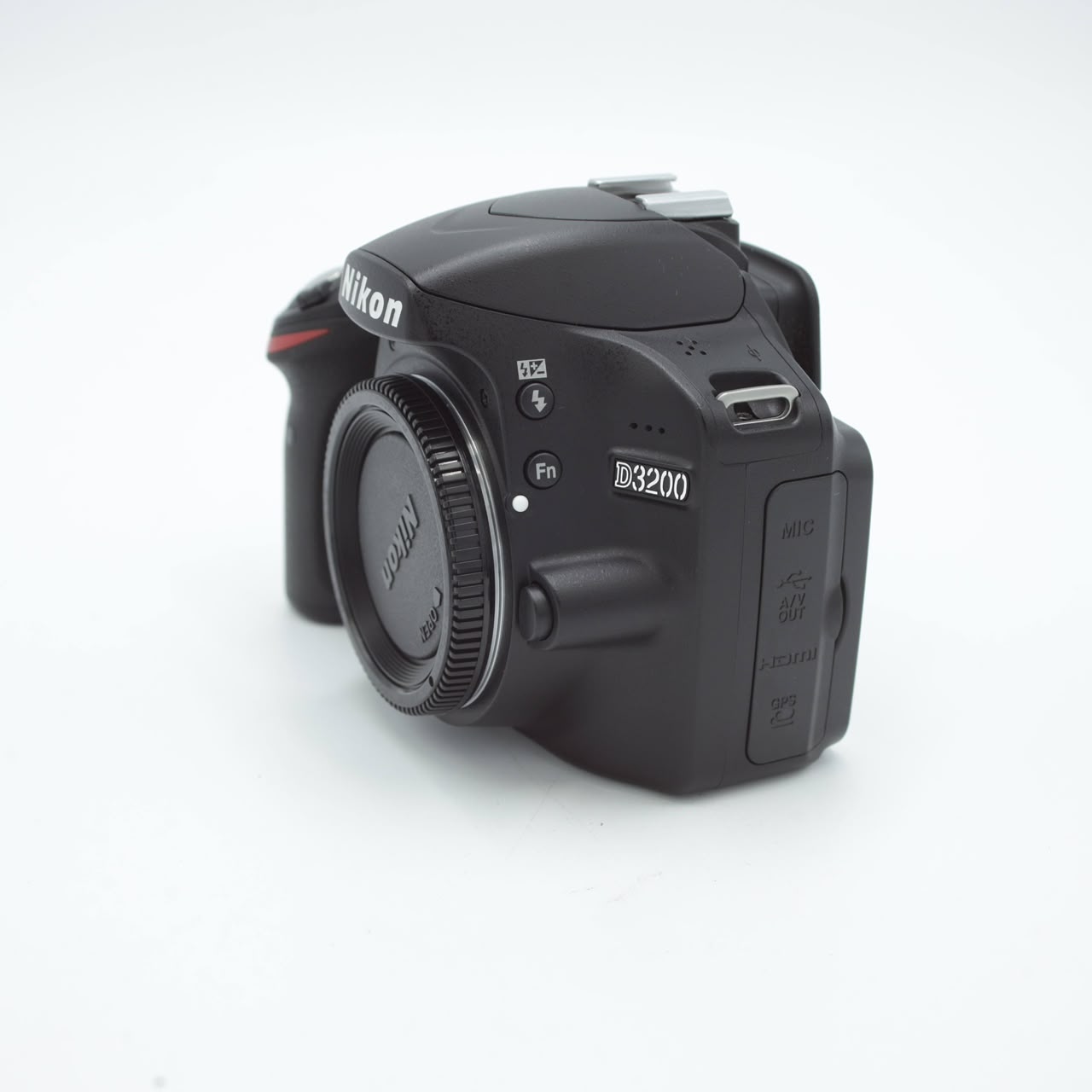 Nikon 24.2 MP CMOS Digital SLR with 18-55mm f/3.5-5.6 AF-S DX VR NIKKOR Zoom Lens (Black)